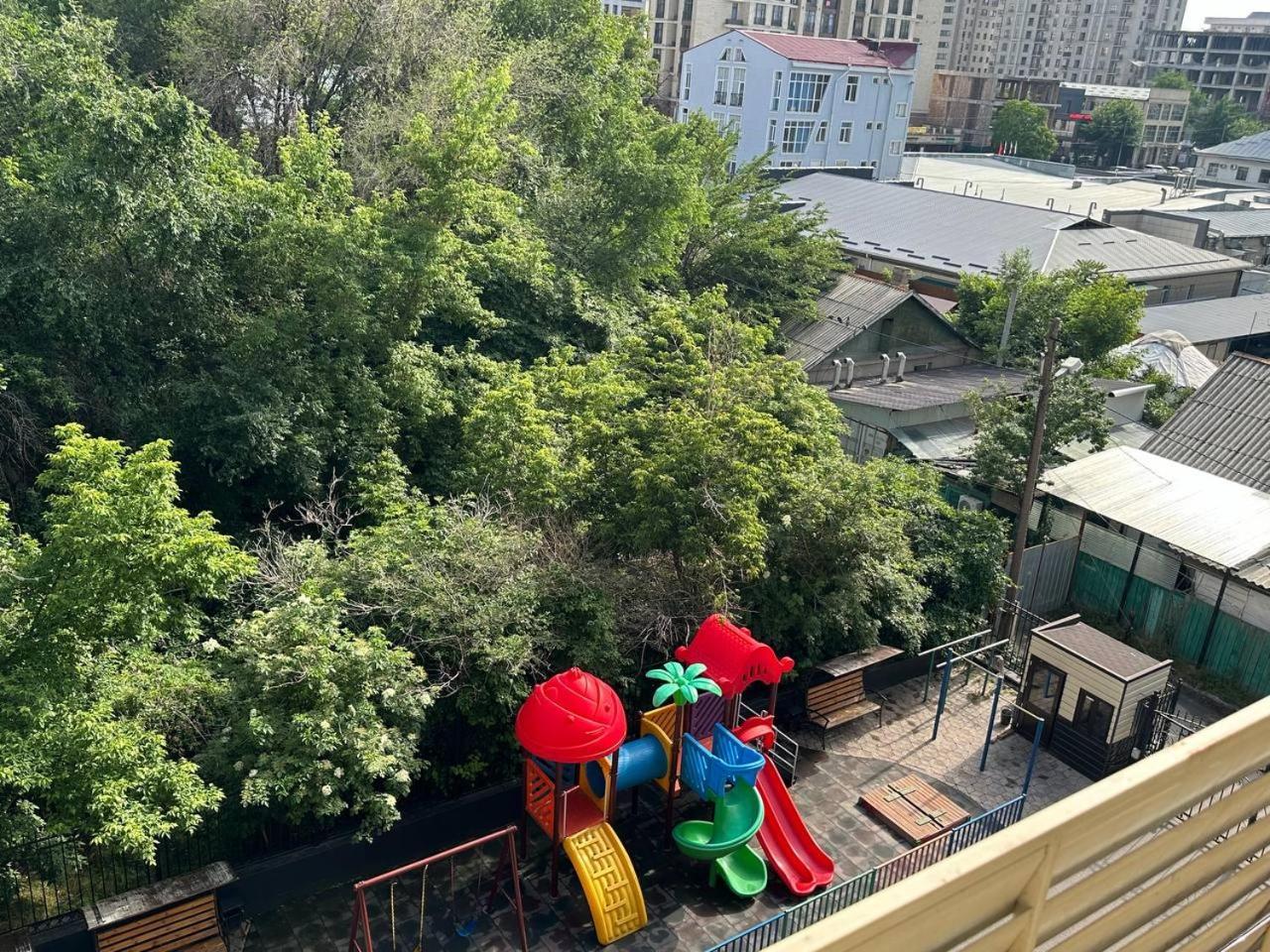 Apartments "Harmony" On Sydykova St 156А Bishkek Exterior foto